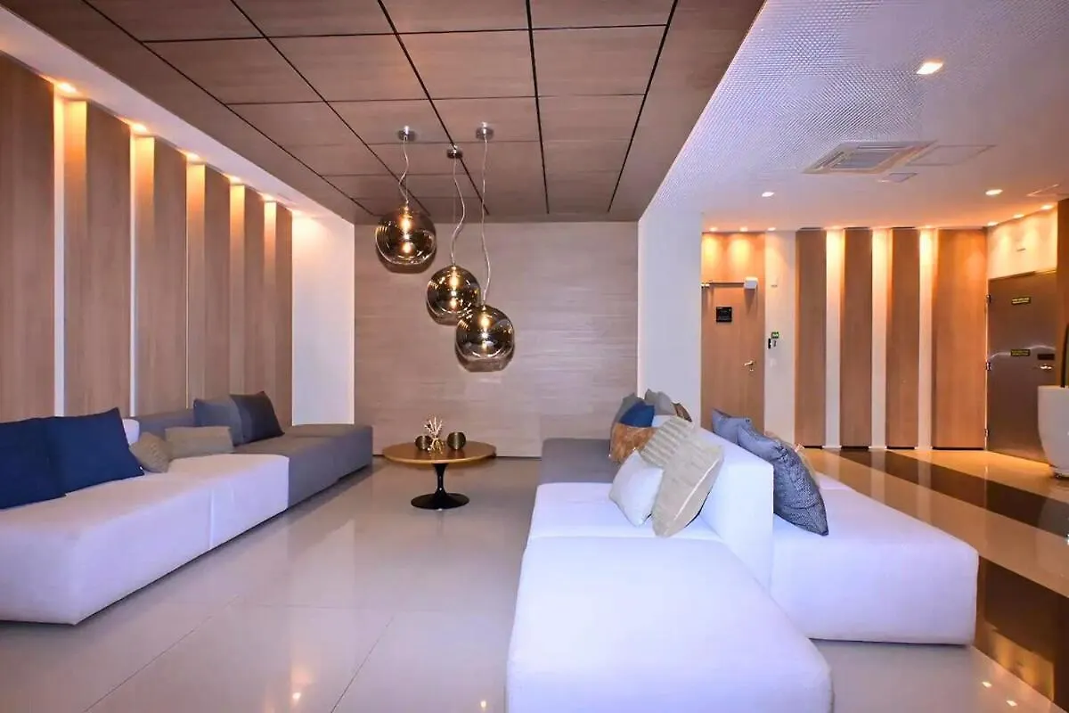 Ap 12º Andar, Proximo De Cgh E Vaga Com Manobrista Apartment Sao Paulo