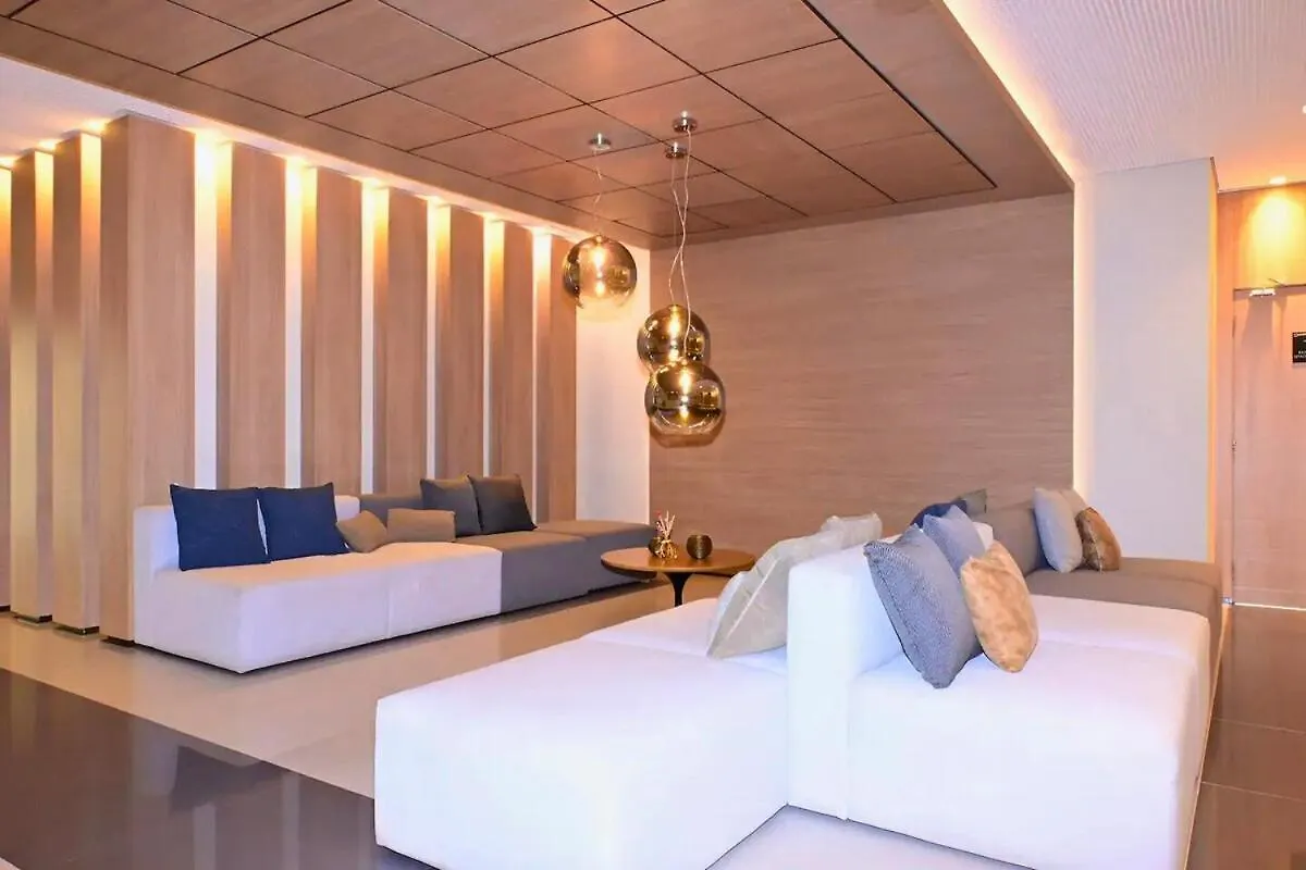 Ap 12º Andar, Proximo De Cgh E Vaga Com Manobrista Apartment Sao Paulo Brazil