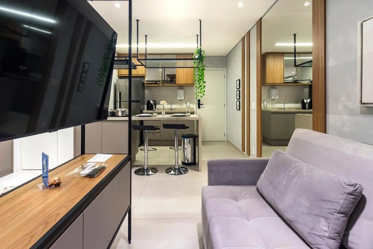 Ap 12º Andar, Proximo De Cgh E Vaga Com Manobrista Apartment Sao Paulo Brazil